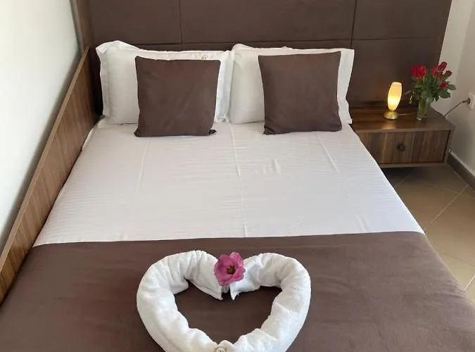 Гостевой дом Ametist Casa Leului Нэводари